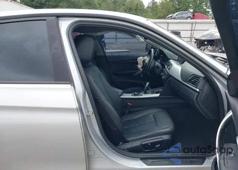 2012 BMW 328I z USA, uszkodzony, nr VIN WBA3A5C50CF349365